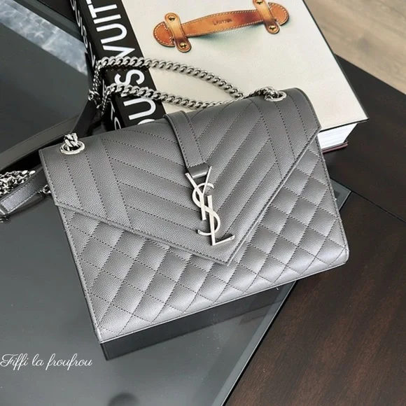 Authentic Yves Saint Laurent Gray envelope medium Bag - Picture 5 of 14